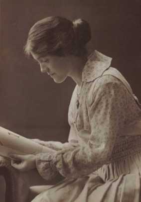 Dorothy Emily Tompson (PG)